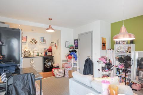 1 bedroom flat for sale, Oldfield Road, Salford M5