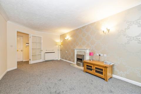undefined, Lower High Street, Watford