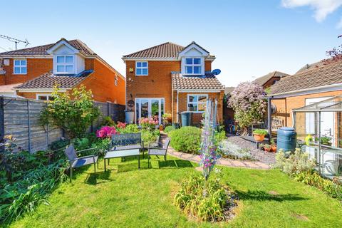 3 bedroom detached house for sale, Broadacres, Luton