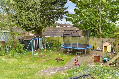 3 bedroom semi-detached house for sale, Cuckmere Way, Brighton BN1