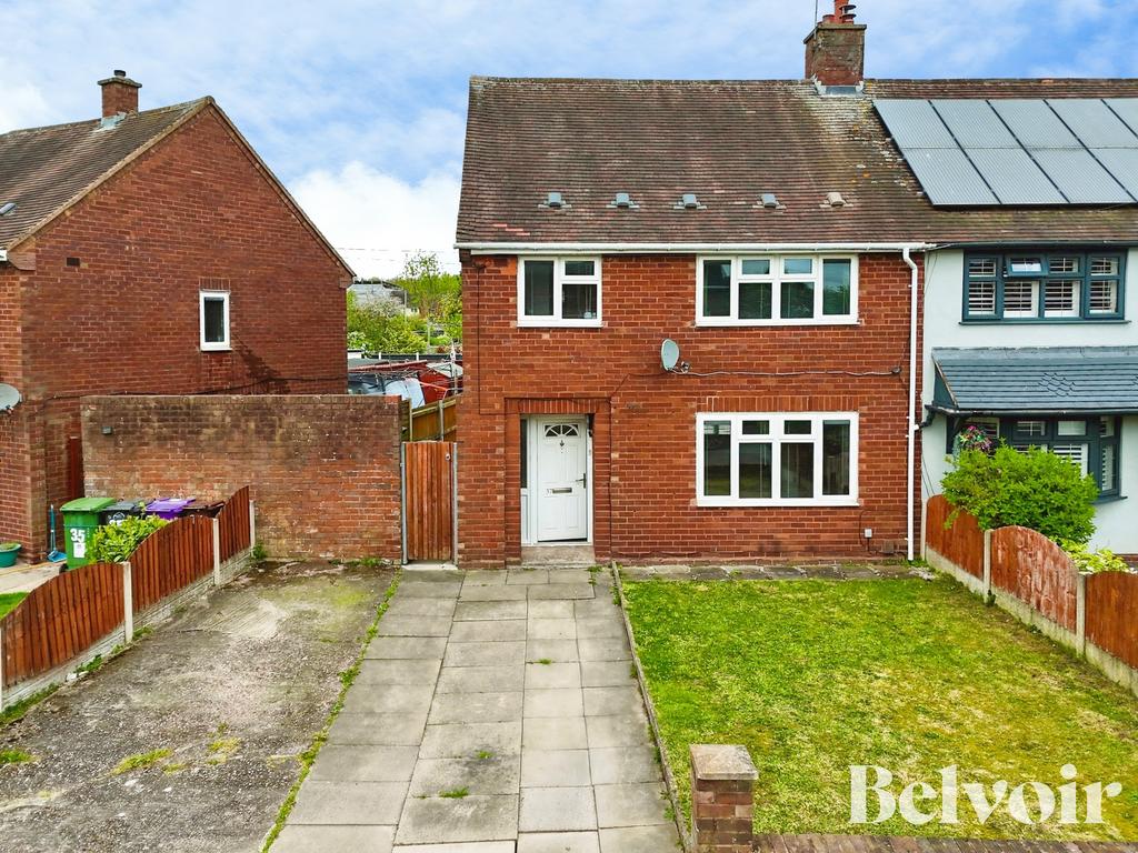 3 bedroom semi-detached house for sale