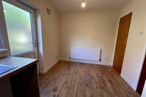 2 bedroom house to rent, Burgess Meadows, Johnstown, Carmarthenshire