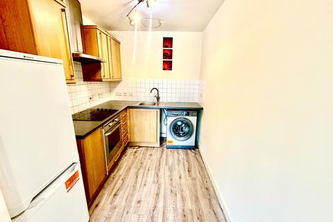 undefined, Chamberlain Close, Ilford, IG1