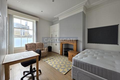 1 bedroom ground floor flat to rent, Fitzwilliam Street, Huddersfield, HD1 5BB