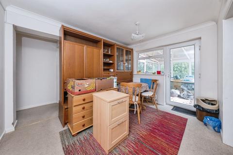 3 bedroom detached bungalow for sale, Badgers Way, BUCKINGHAM