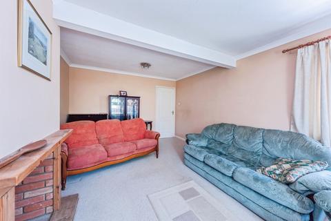 4 bedroom detached bungalow for sale, Badgers Way, BUCKINGHAM