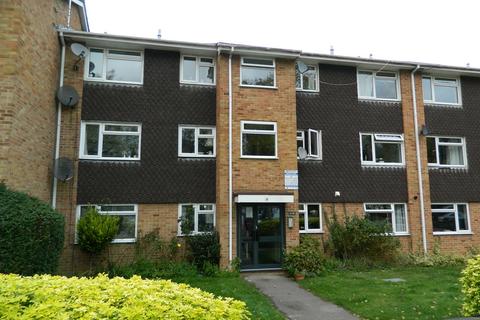 2 bedroom flat for sale, Suffolk Close, Coppenham SL1