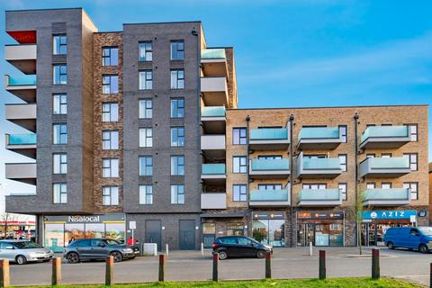 2 bedroom apartment for sale, Fairfield Avenue, Watford