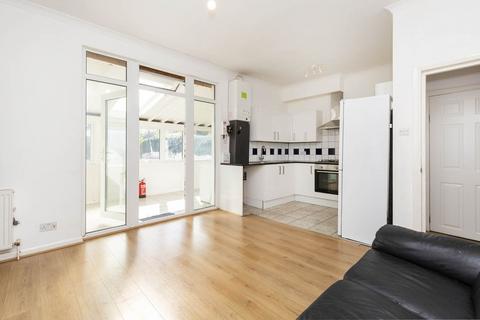 undefined, Hamilton Road, London NW10