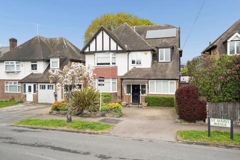 St Mary's Avenue, Northwood HA6