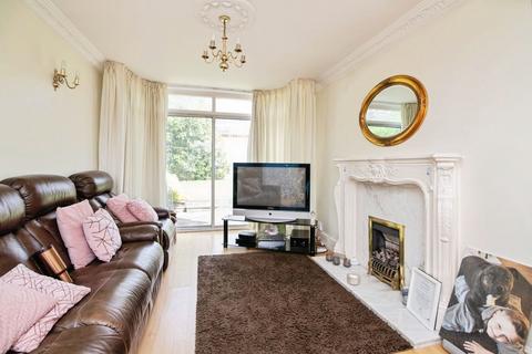 3 bedroom link detached house for sale, Broadway Croft, Oldbury B68