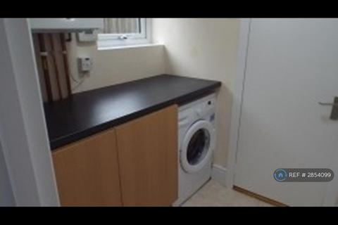 1 bedroom in a house share to rent, Broomfield Road, Chelmsford, CM1