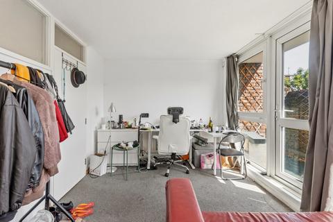 2 bedroom duplex for sale, Oakley Square, London NW1