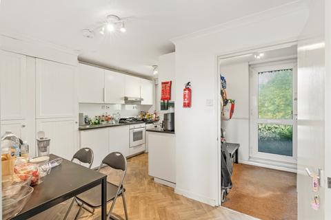 2 bedroom duplex for sale, Oakley Square, London NW1
