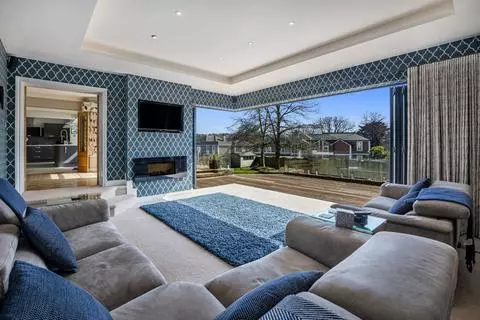 7 bedroom detached house for sale – pohled 3