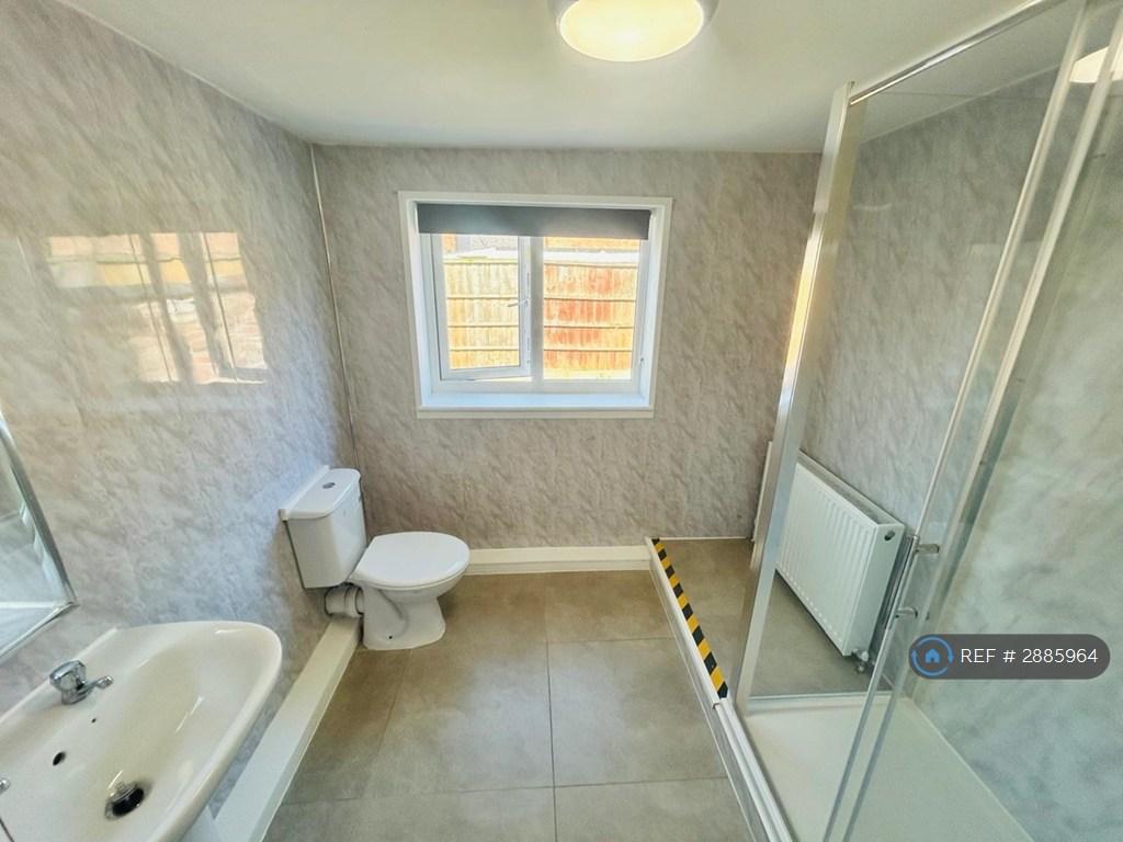 House in Wigan, Greater Manchester - View 5