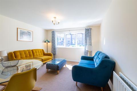 undefined, Morris Court, Perth