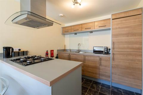 undefined, Morris Court, Perth