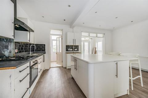 4 bedroom detached house for sale, Kensington Road, Portsmouth