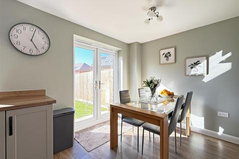 3 bedroom semi-detached house for sale, Newitt Road, Bicton Heath, Shrewsbury