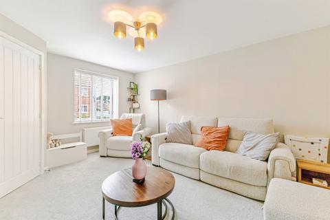 3 bedroom semi-detached house for sale, Ogilvie Avenue, Northampton