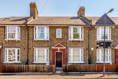 2 bedroom flat for sale, Derrick Gardens, Charlton