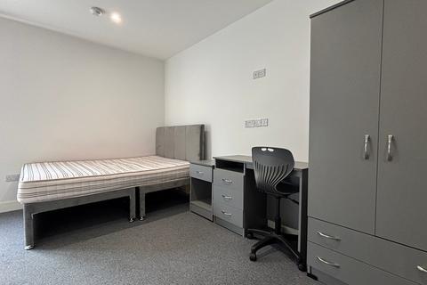 Studio to rent, Phoenix Place, Bristol BS16