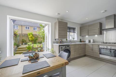 4 bedroom end of terrace house for sale, Sir Bernard Lovell Road, Malmesbury, Wiltshire, SN16