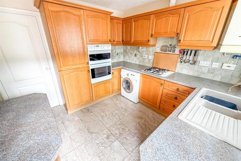 2 bedroom detached bungalow for sale, Rhyd Galed, Gobowen, Oswestry
