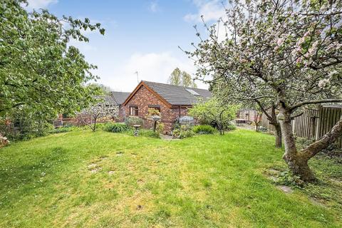 2 bedroom detached bungalow for sale, Rhyd Galed, Gobowen, Oswestry