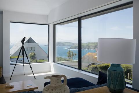 3 bedroom detached house for sale, 4 Battery Park, Fowey PL23