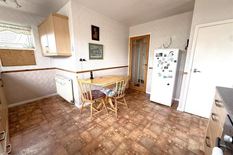3 bedroom semi-detached house for sale, Fleming Avenue, Bottesford