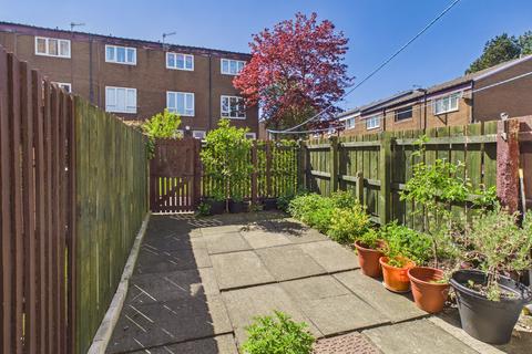 2 bedroom terraced house for sale, Elliott Drive, Felling, NE10
