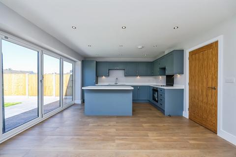 4 bedroom detached house for sale, Woodcock Close, Park Road, Ilkeston