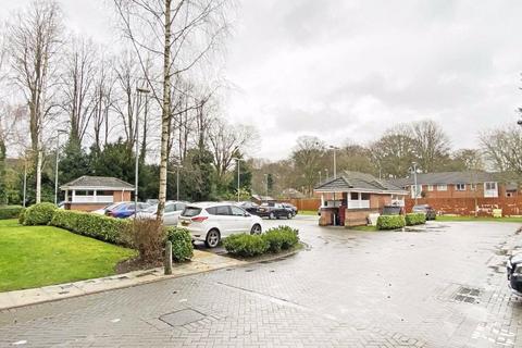 2 bedroom flat to rent, WOOD COURT BROOKLANDS RD, Sale, M33