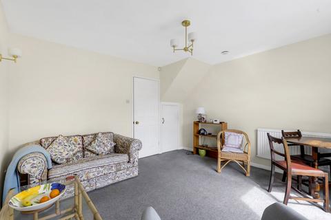 2 bedroom end of terrace house for sale, Lenton Manor, Nottingham NG7
