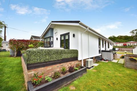 2 bedroom detached house for sale, Meadow View, Pilgrims Retreat, Harrietsham, Maidstone, ME17