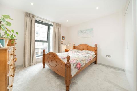 1 bedroom flat for sale, Singapore Road, London W13