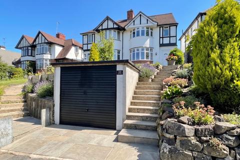 4 bedroom semi-detached house for sale, Stockingstone Road, Luton, Bedfordshire, LU2 7NJ