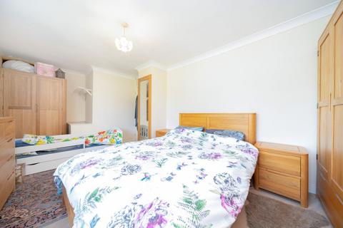 2 bedroom terraced house for sale, Lower Britwell Road, Burnham SL2