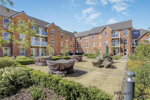 1 bedroom apartment for sale, Scalford Road, Melton Mowbray, Leicestershire. LE13 1FH