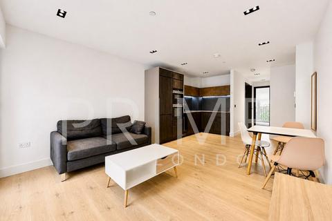 1 bedroom apartment for sale, Keybridge House, 2 Exchange Gardens, Nine Elms
