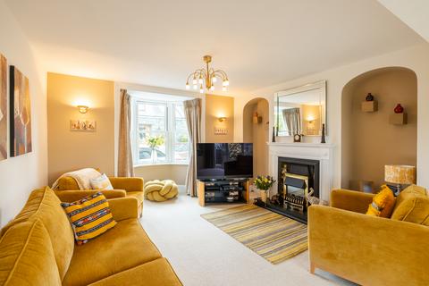 3 bedroom detached house for sale, Rue Queripel, St. Sampson, Guernsey