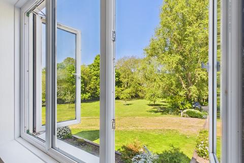 2 bedroom flat for sale, West Street, Godmanchester, PE29