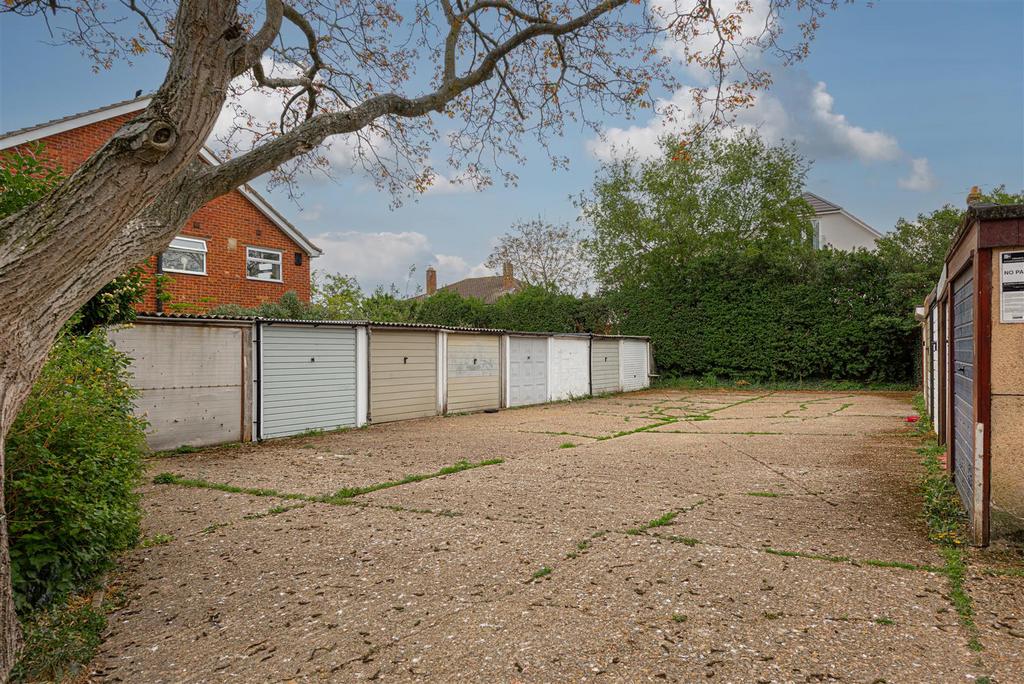 Wimborne close