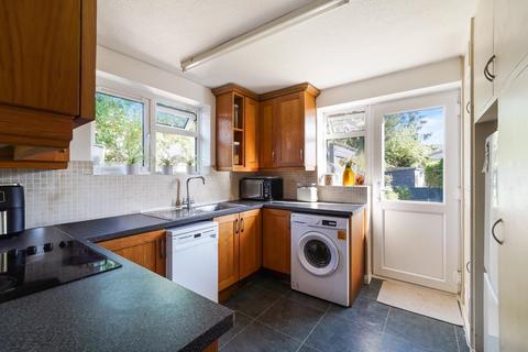 2 bedroom maisonette for sale, Wimborne Close, Epsom