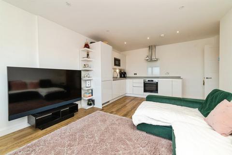 2 bedroom flat for sale, Leys Avenue, LETCHWORTH GARDEN CITY
