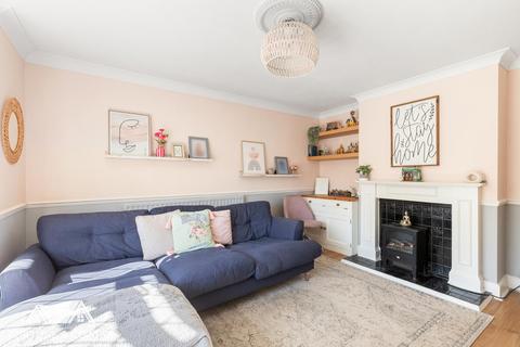3 bedroom semi-detached house for sale, High Road, North Weald, Epping