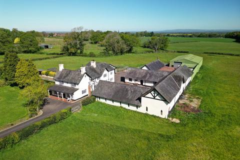 4 bedroom property with land for sale, Higher Lane, Lymm WA13