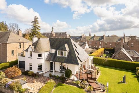 4 bedroom detached house for sale, 6 Argyll Street, Brechin, DD9 6JL